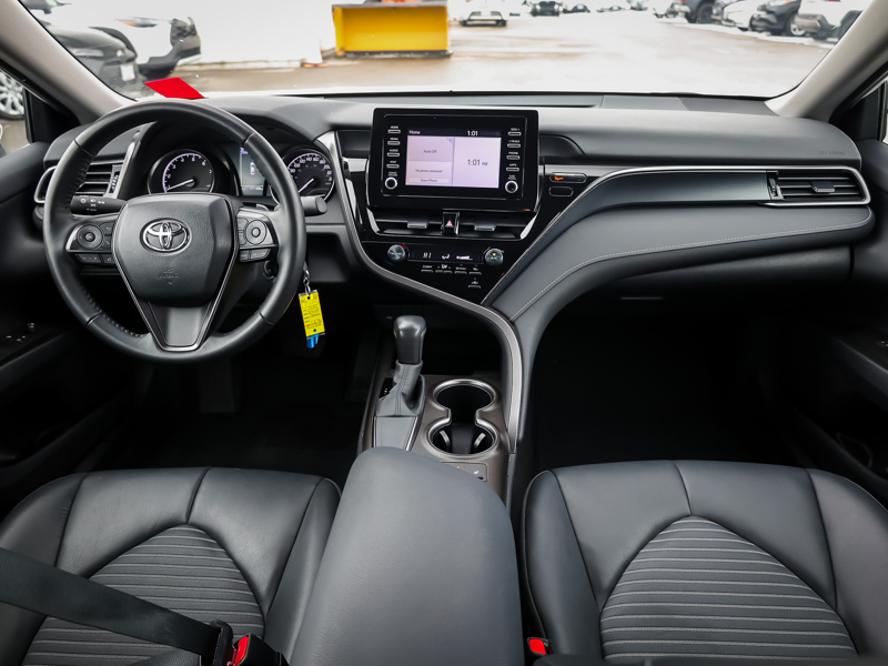2024 Toyota Camry - Gallery image 11