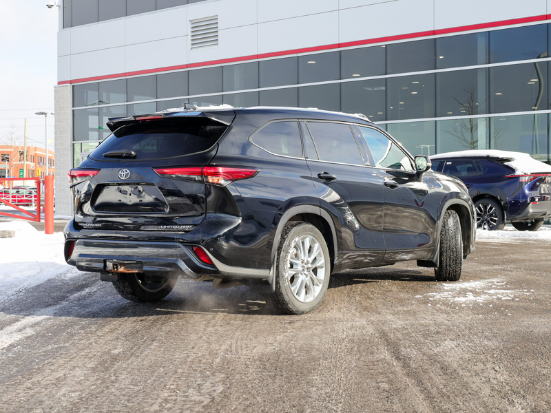 2022 Toyota Highlander - Gallery image 2