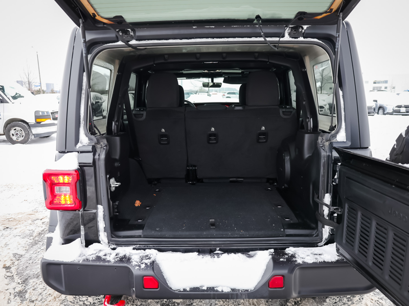 2023 Jeep Wrangler 4-Door - Gallery image 9