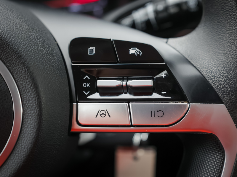 2024 Hyundai Elantra - Gallery image 17