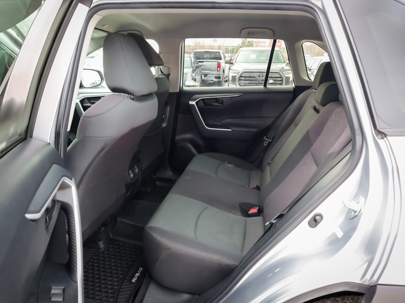 2023 Toyota RAV4 - Gallery image 8