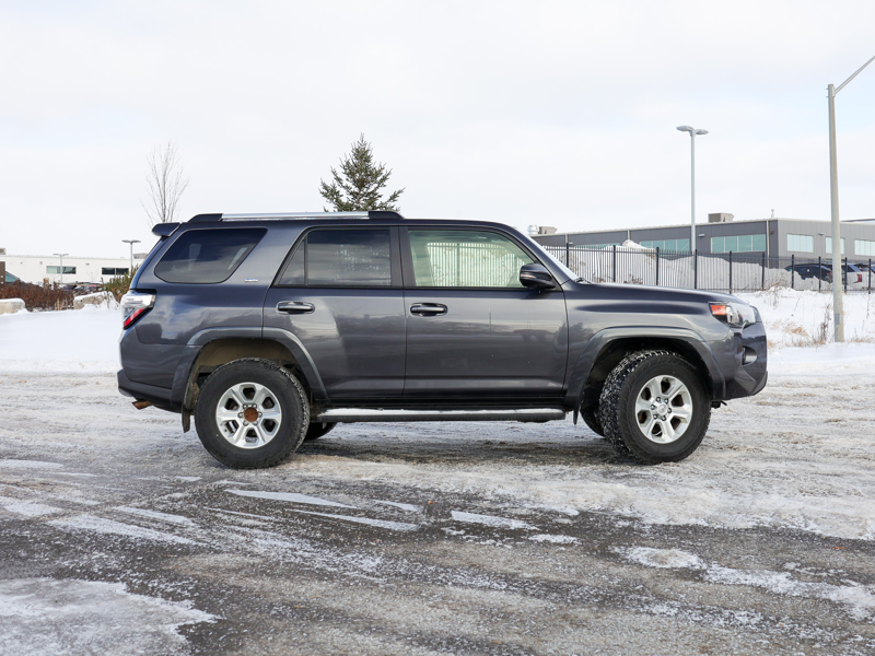 2023 Toyota 4Runner - Gallery image 1
