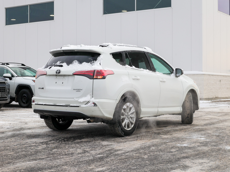 2018 Toyota RAV4 - Gallery image 2