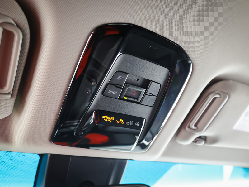 2024 Toyota Venza - Gallery image 17