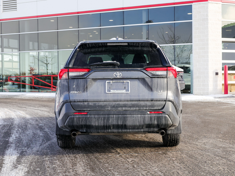 2022 Toyota RAV4 - Gallery image 3