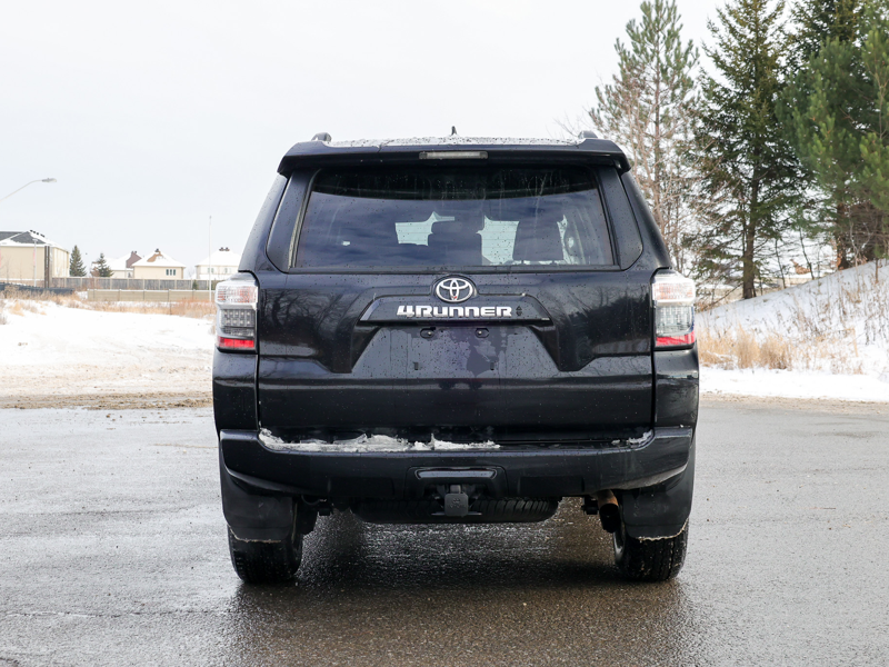 2023 Toyota 4Runner - Gallery image 3