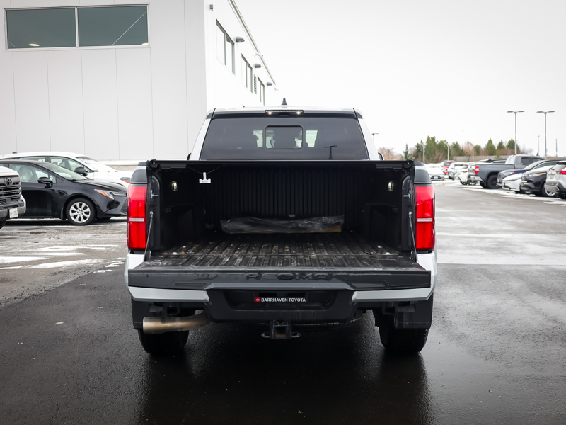 2025 Toyota Tacoma - Gallery image 9