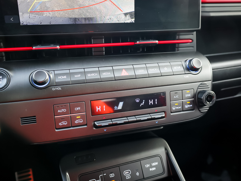 2024 Hyundai Kona - Gallery image 21