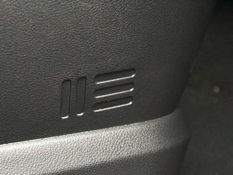 2026 Nissan LEAF - Gallery image 33