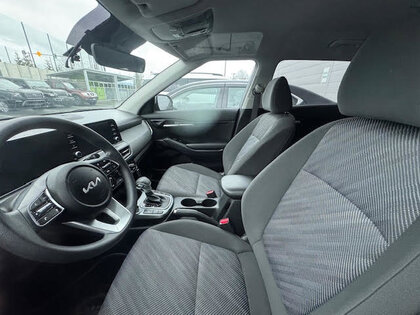 used 2024 Kia Seltos car, priced at $24,399