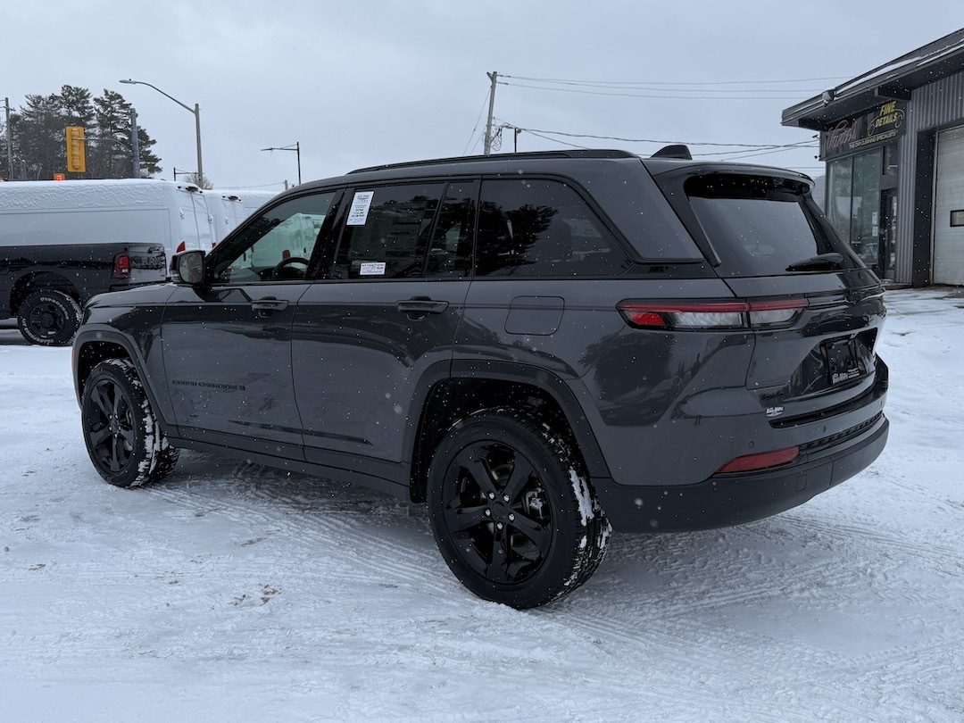 2025 Jeep Grand Cherokee
