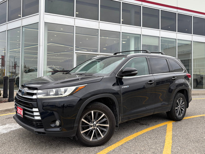 used 2018 Toyota Highlander car, priced at $26,995