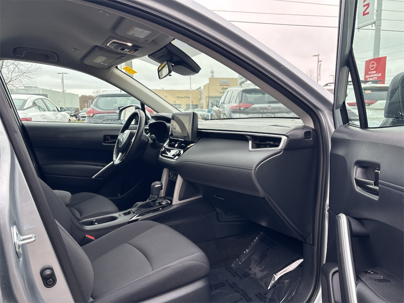 2024 Toyota Corolla Cross - Gallery image 17