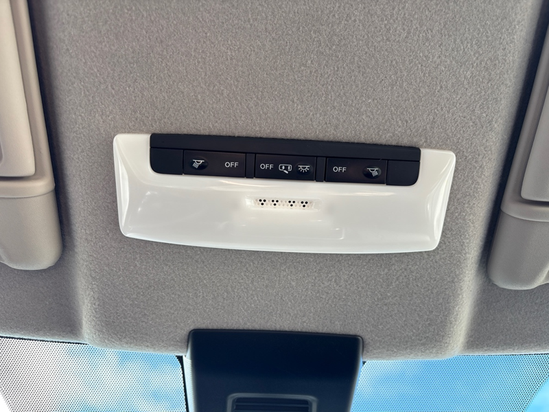 2020 Nissan Kicks - Gallery image 29