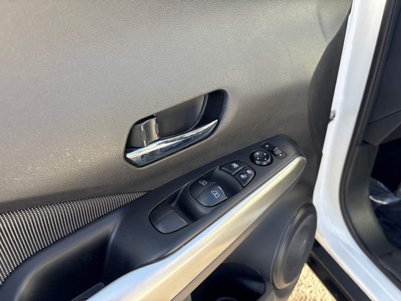 2020 Nissan Kicks - Gallery image 24