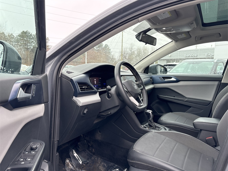 2022 Volkswagen Taos - Gallery image 15