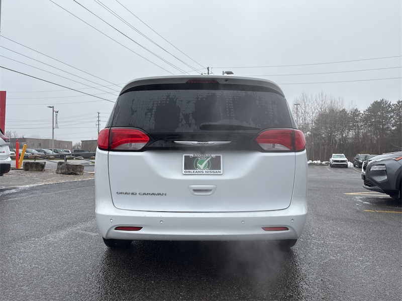 2024 Chrysler Grand Caravan - Gallery image 3