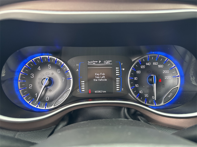 2024 Chrysler Grand Caravan - Gallery image 12