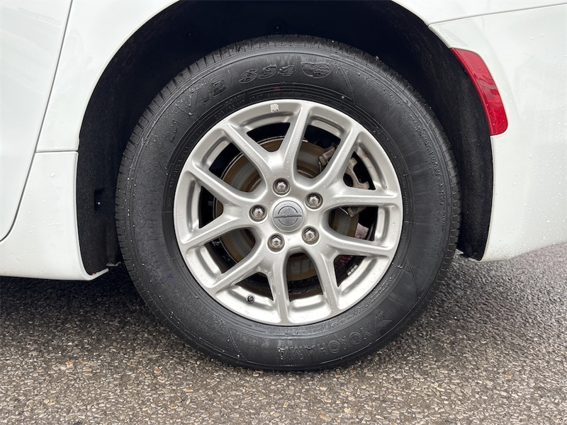 2024 Chrysler Grand Caravan - Gallery image 10