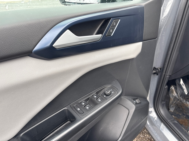 2022 Volkswagen Taos - Gallery image 28