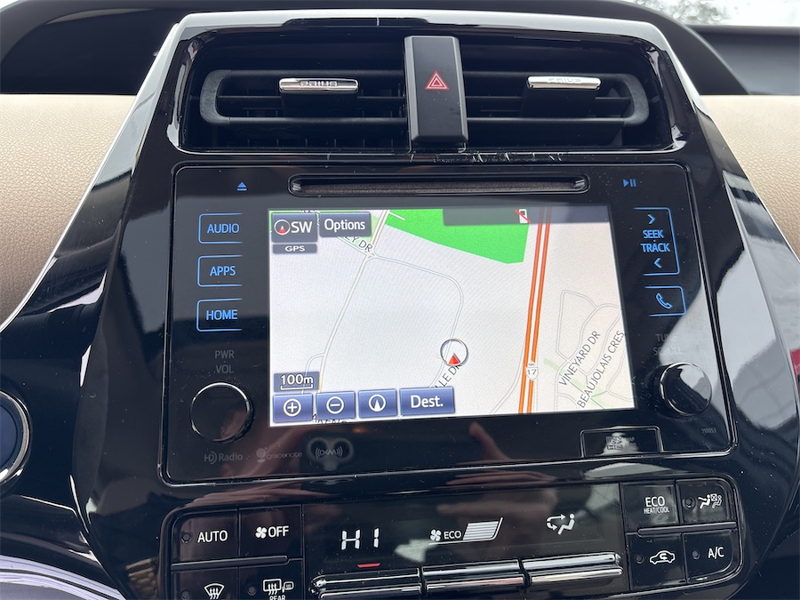 2017 Toyota Prius - Gallery image 13