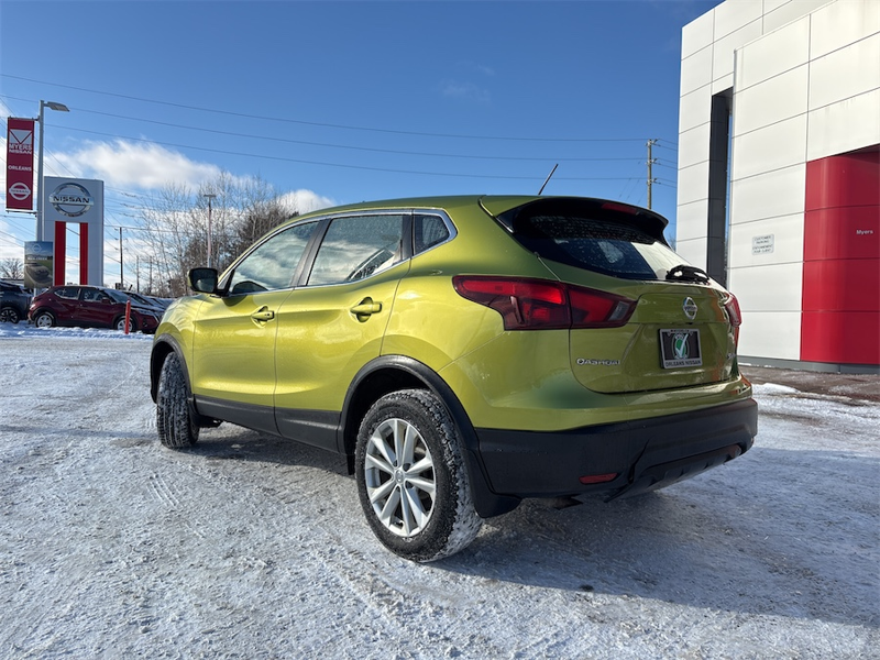 2018 Nissan Qashqai - Gallery image 2