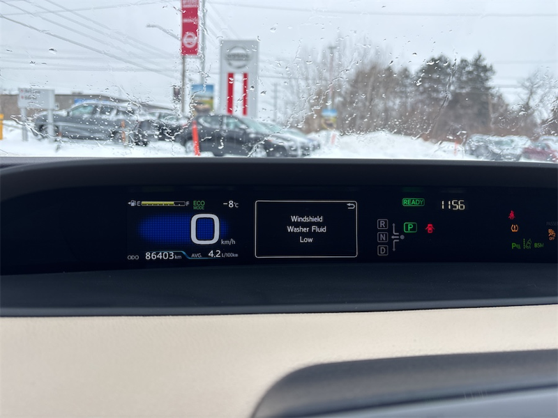 2017 Toyota Prius - Gallery image 11