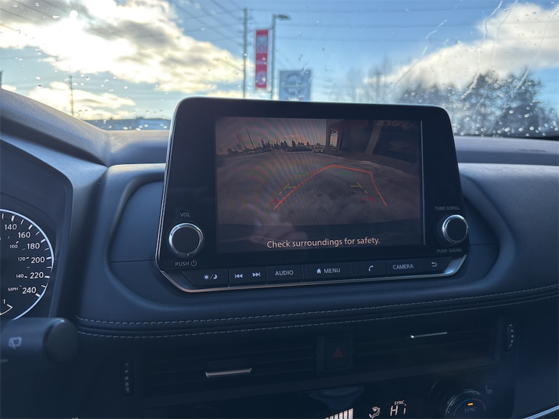 2021 Nissan Rogue - Gallery image 13