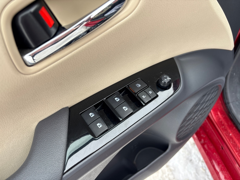 2017 Toyota Prius - Gallery image 28