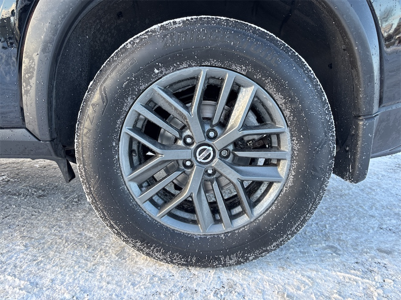 2021 Nissan Rogue - Gallery image 9