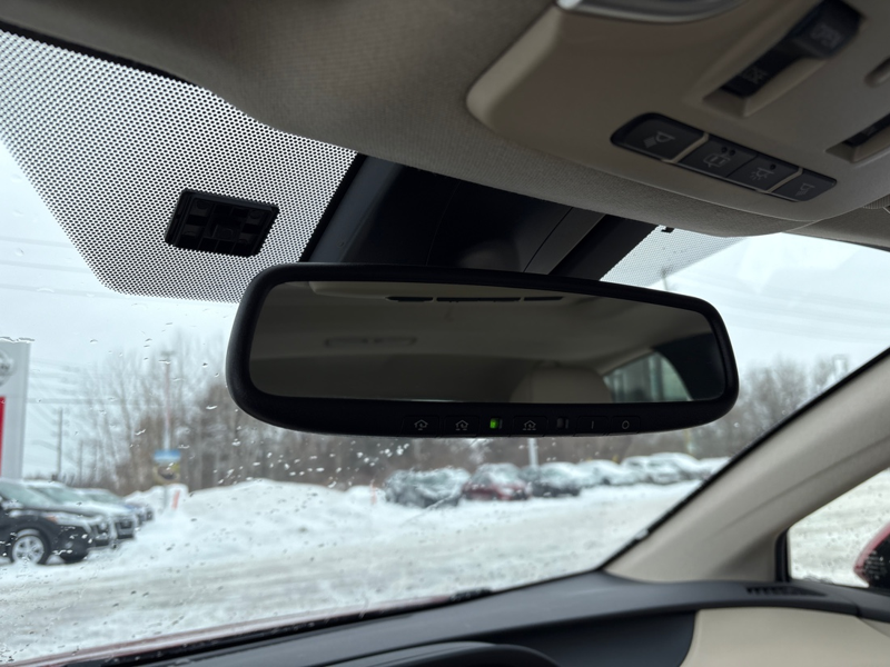 2017 Toyota Prius - Gallery image 34