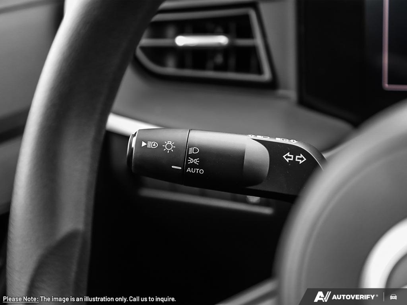 2025 Nissan Kicks - Gallery image 23