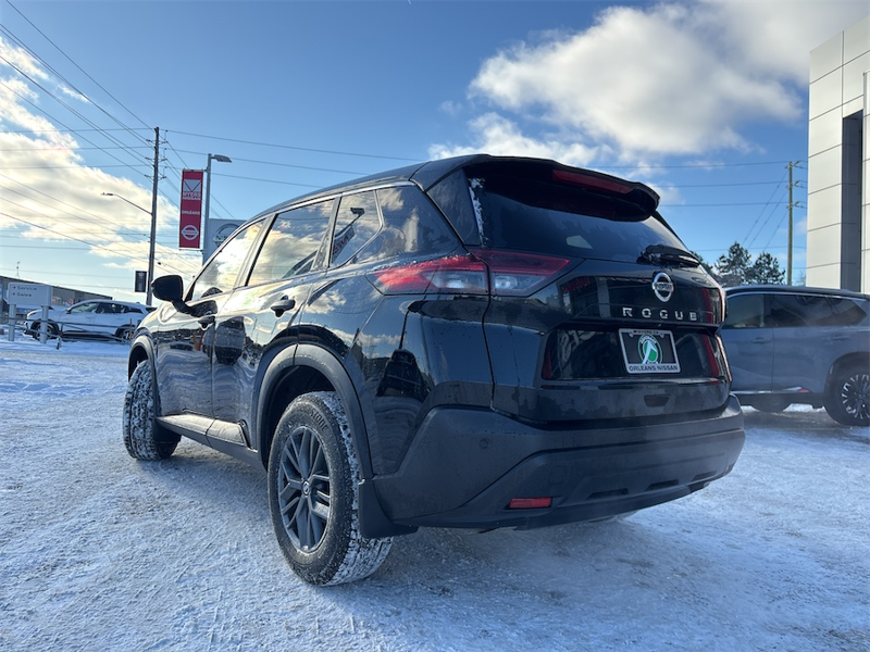 2021 Nissan Rogue - Gallery image 2