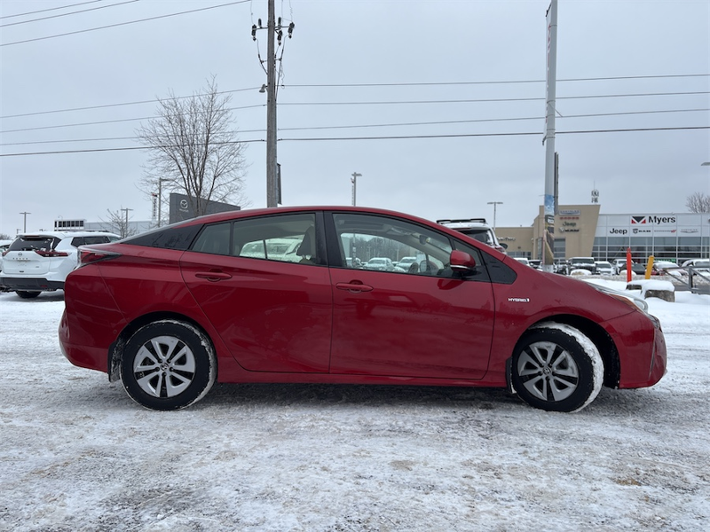 2017 Toyota Prius - Gallery image 5