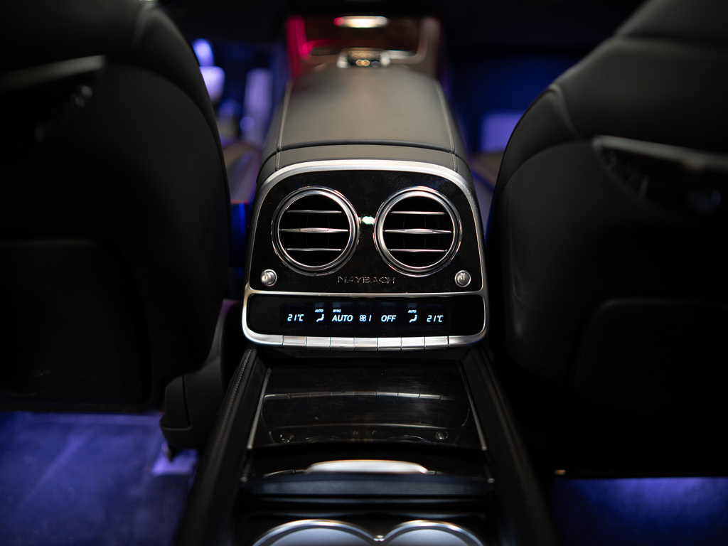 2018 Mercedes-Benz Maybach S 650 650   AMG   MAYBACH   EXECUTIVE PKG   20 IN, 多伦多, 全款车