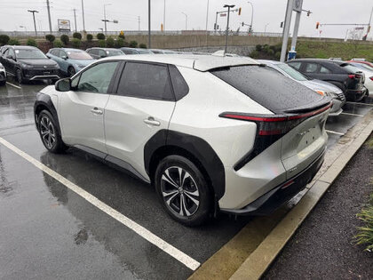 used 2025 Toyota bZ4X car, priced at $37,399