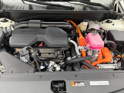 used 2026 Kia Sportage Hybrid car, priced at $43,999