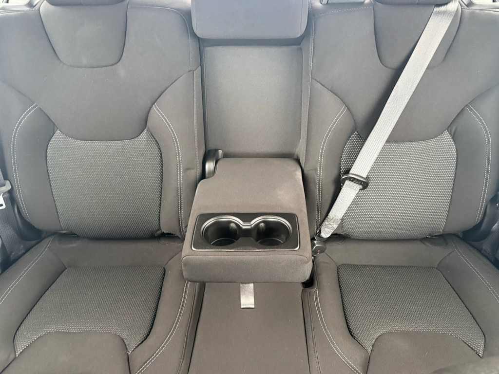 2020 Jeep Cherokee - Gallery image 26