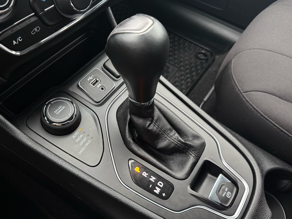 2020 Jeep Cherokee - Gallery image 22