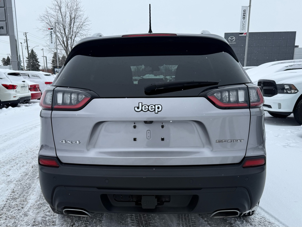 2020 Jeep Cherokee - Gallery image 5