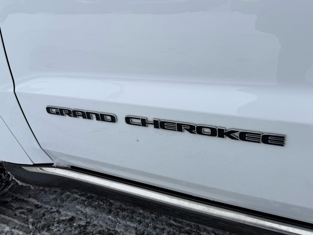 2019 Jeep Grand Cherokee - Gallery image 8