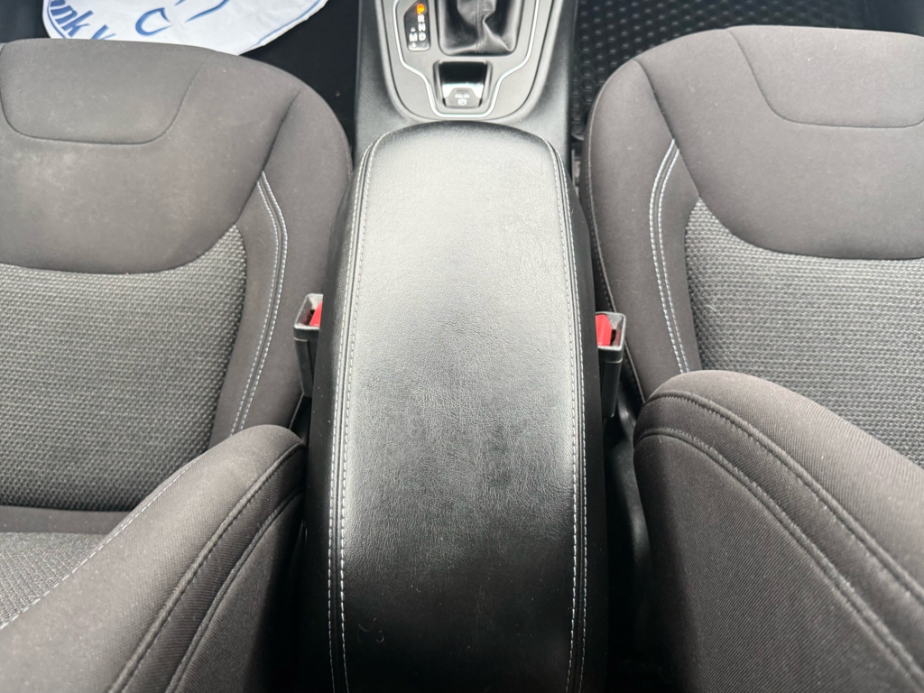 2020 Jeep Cherokee - Gallery image 27