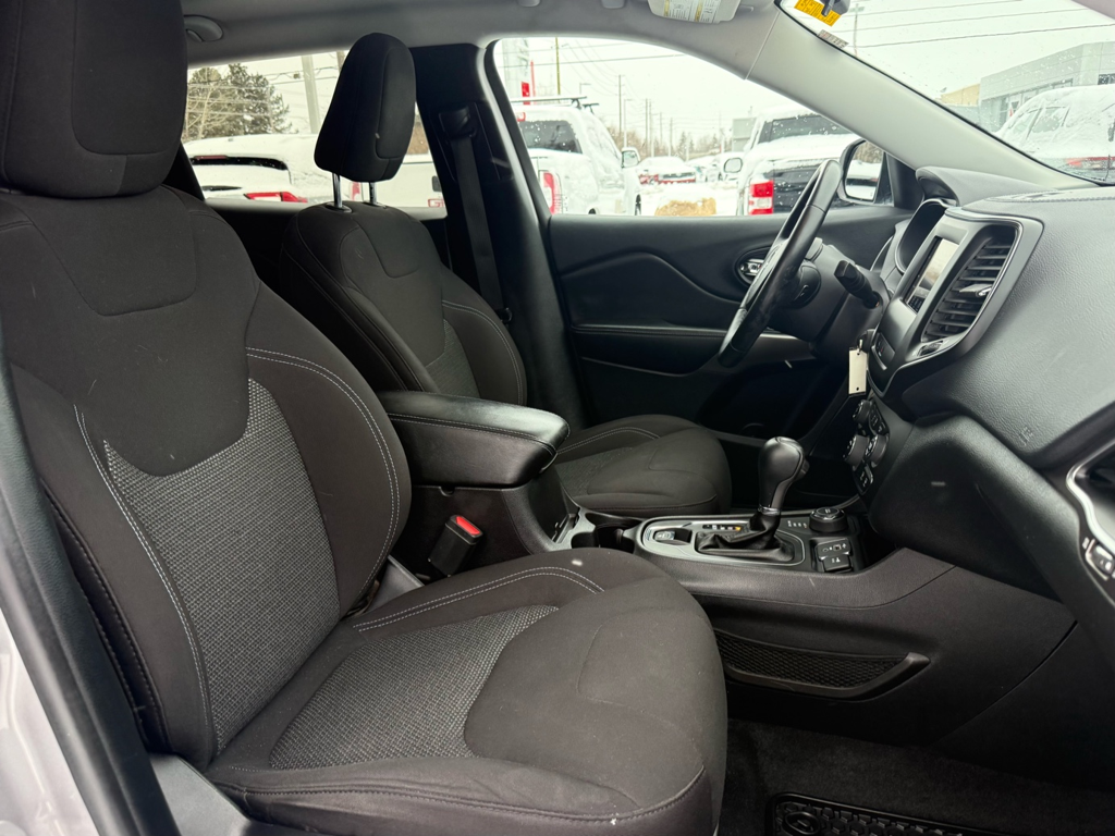 2020 Jeep Cherokee - Gallery image 23