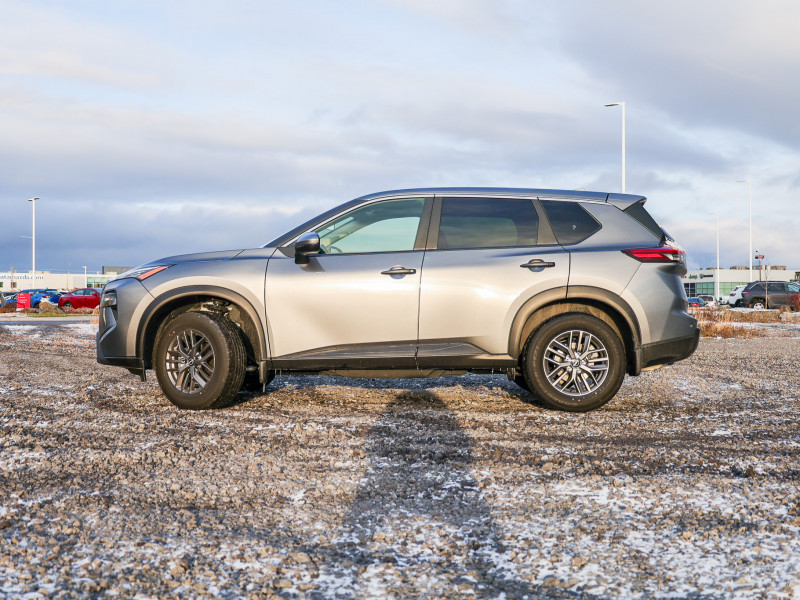 2025 Nissan Rogue - Gallery image 3
