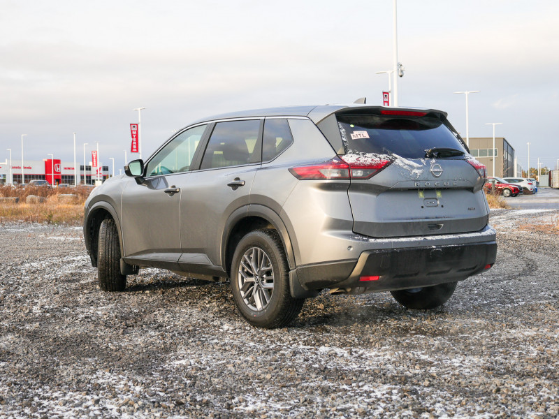 2025 Nissan Rogue - Gallery image 2