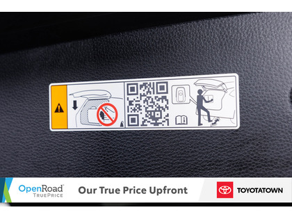 used 2025 Toyota Highlander Hybrid car, priced at $58,998