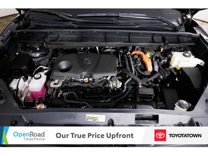 used 2025 Toyota Highlander Hybrid car, priced at $58,998