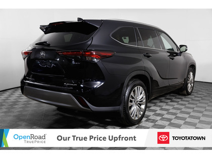 used 2025 Toyota Highlander Hybrid car, priced at $58,998