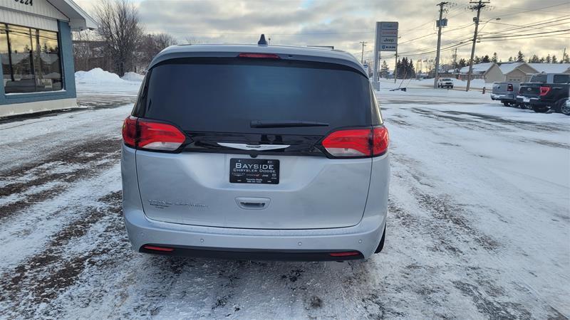 2026 Chrysler Grand Caravan