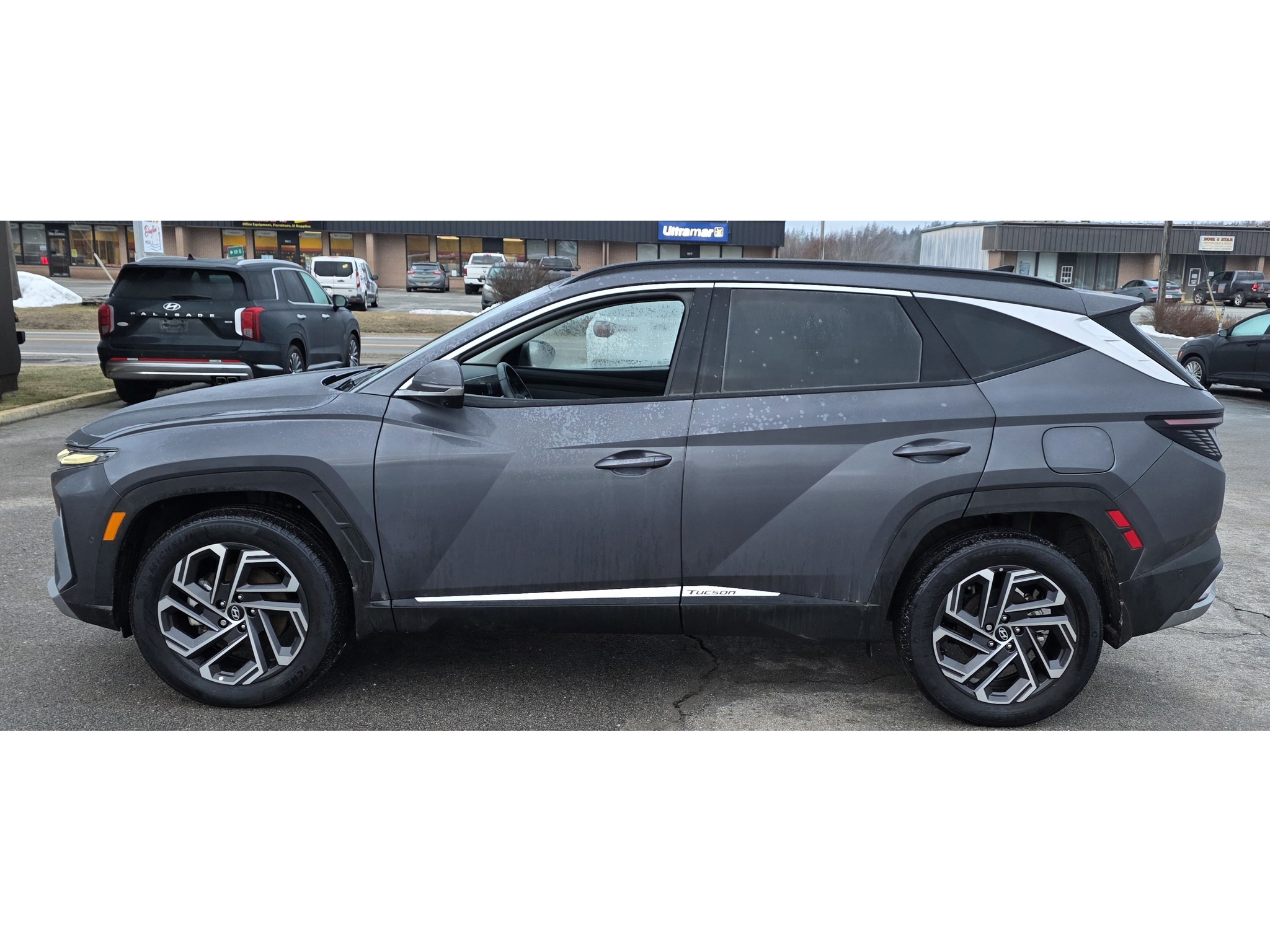 2025 Hyundai Tucson Hybrid